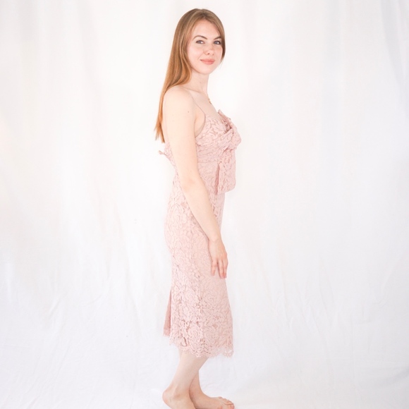 ASOS Blush Pink Lace Knit Twist Front Midi Dress - Picture 3 of 8